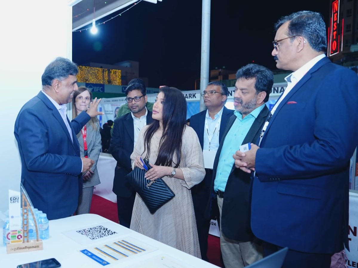 Gulf Madhyamam Edu Fair in Bahrain and interaction with MP, the Chief Guest